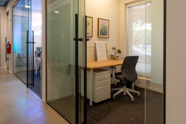 How to Organize Your Workspace and Increase Office Productivity